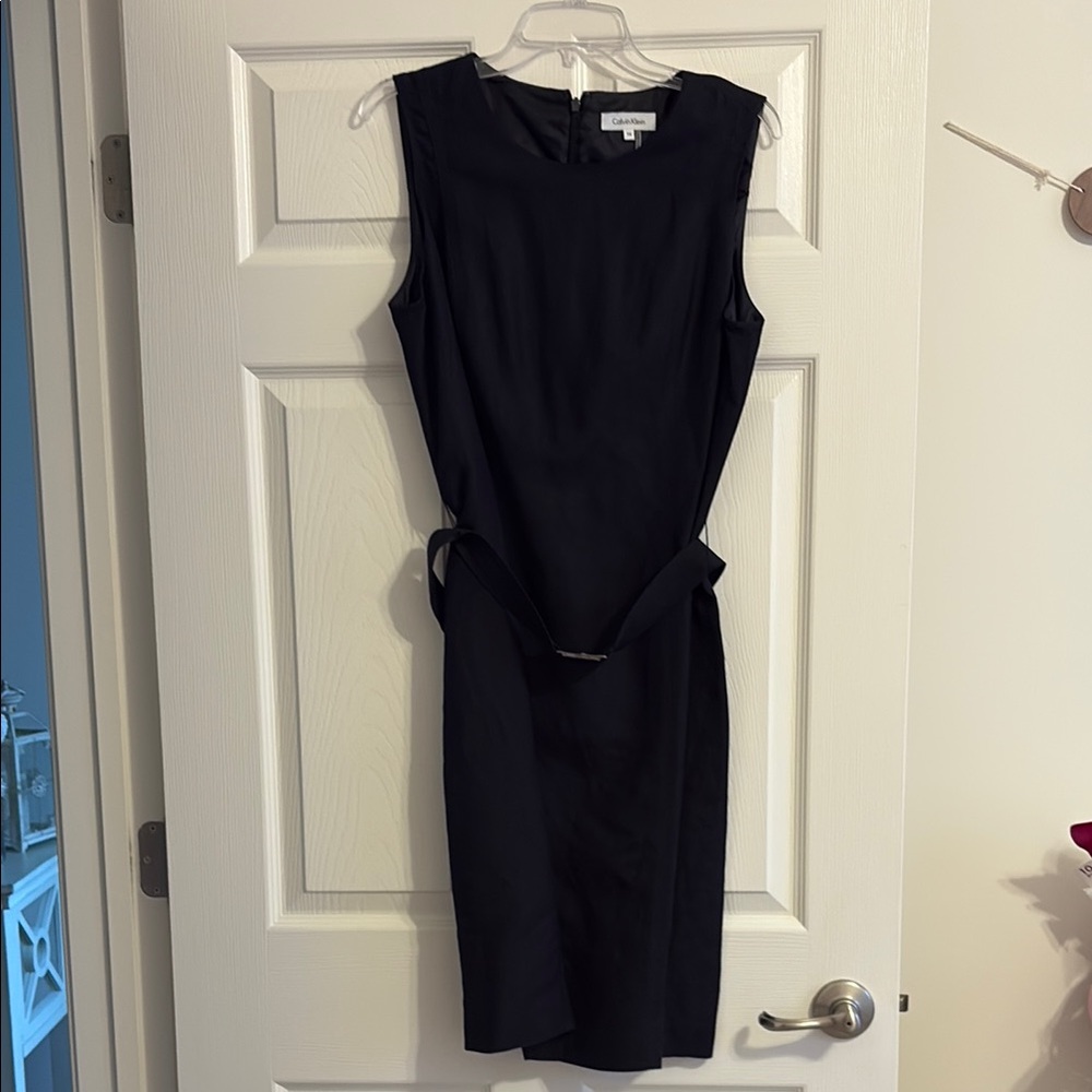 Elegant Navy Sleeveless Dress